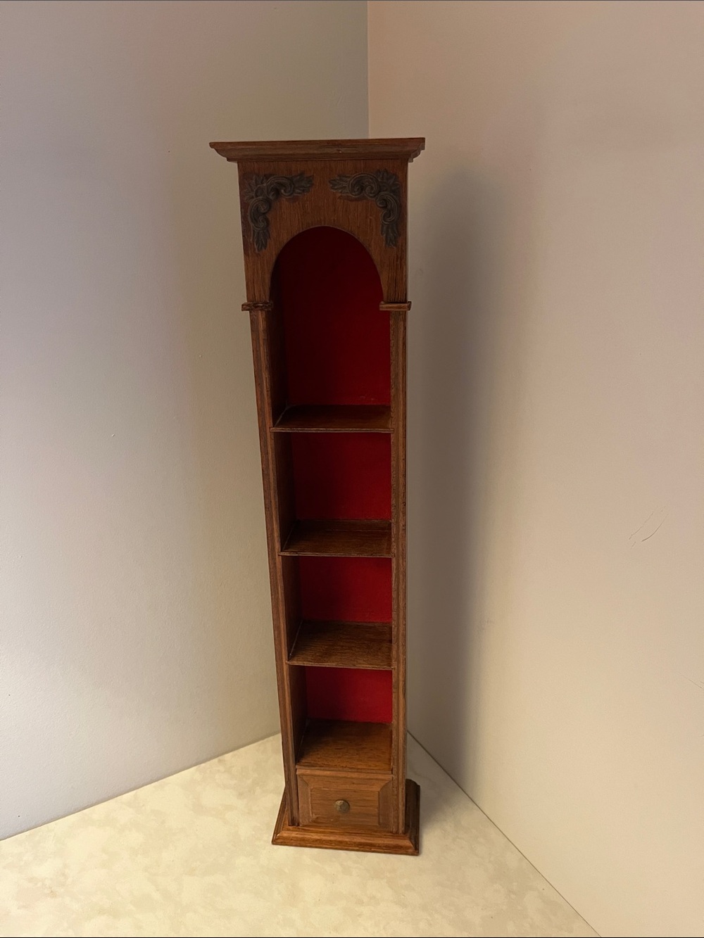 Vintage Wooden Trinket Shelf Rectangle Wood w/ornamental detail.  Red felt back